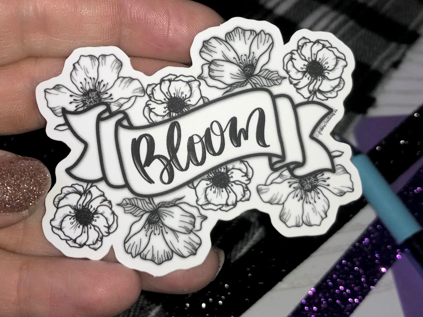Bloom black and white flower sticker
